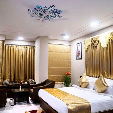 Hotel Kingfisher Удайпур Экстерьер фото