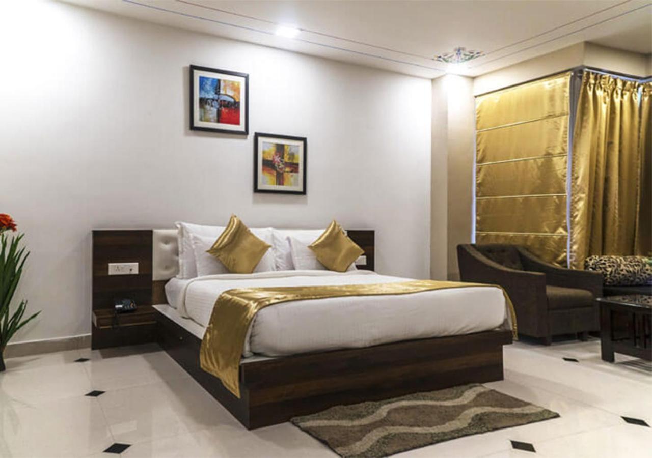 Hotel Kingfisher Удайпур Экстерьер фото